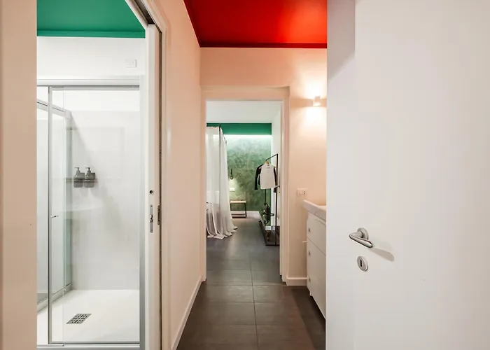 Infinity Free Parking