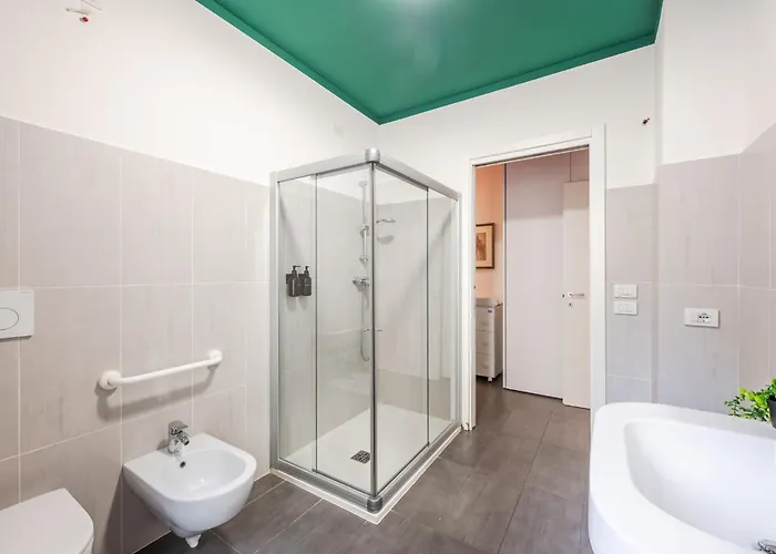 Infinity Free Parking *