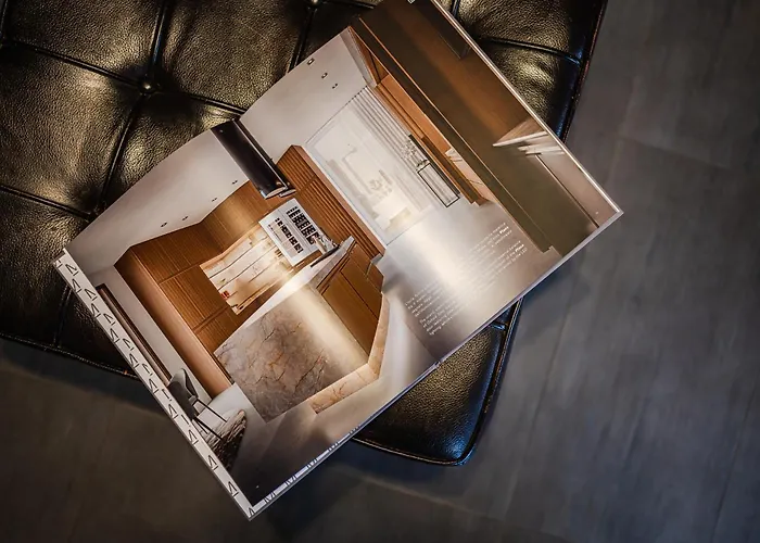 Infinity Free Parking Verona