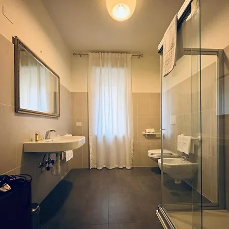 Infinity Suite Verona Free Parking Apartment