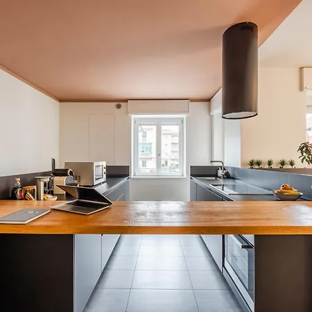 Infinity Suite Verona Free Parking